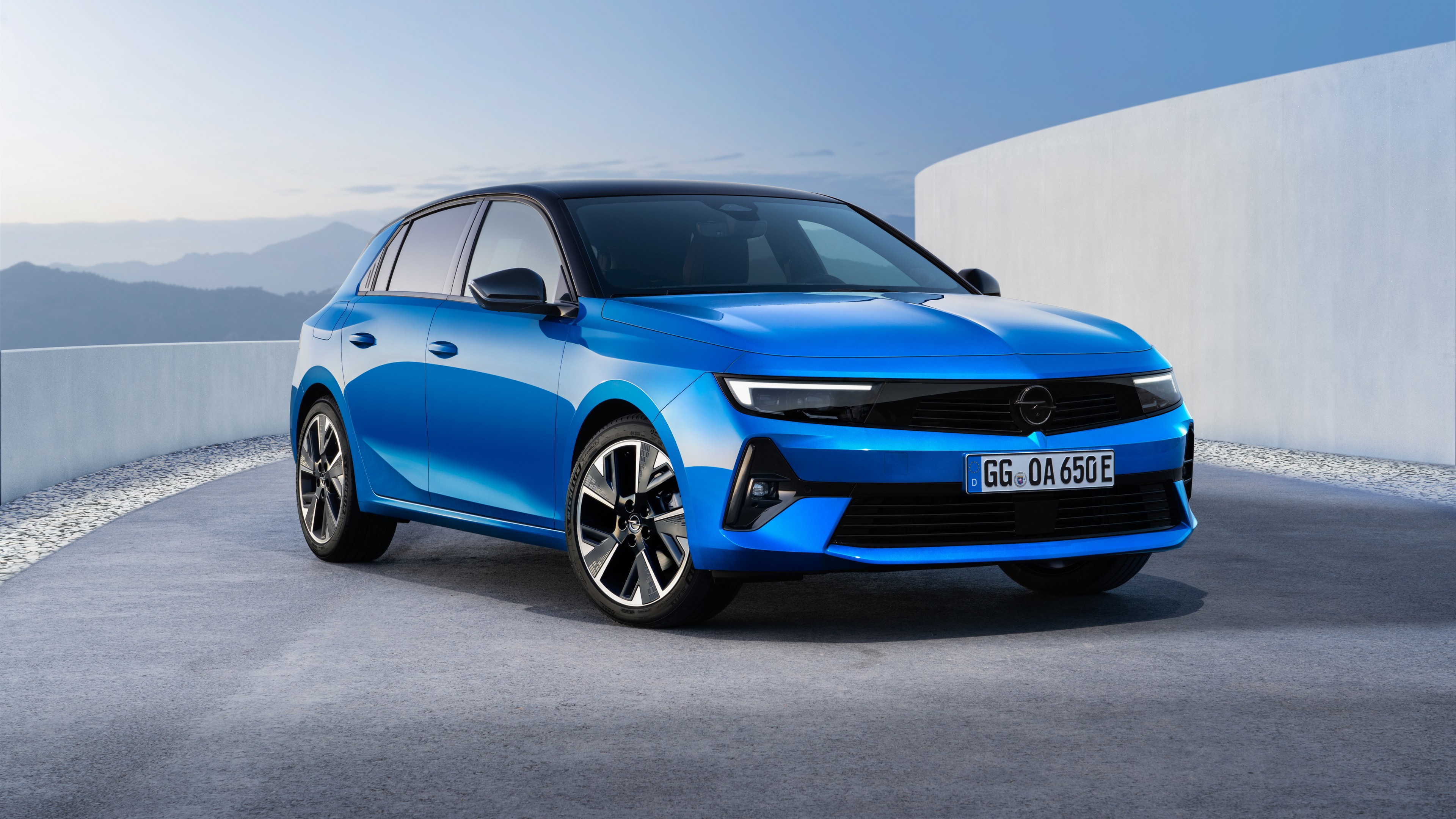 Opel Astra Electric 2023 4K Wallpaper