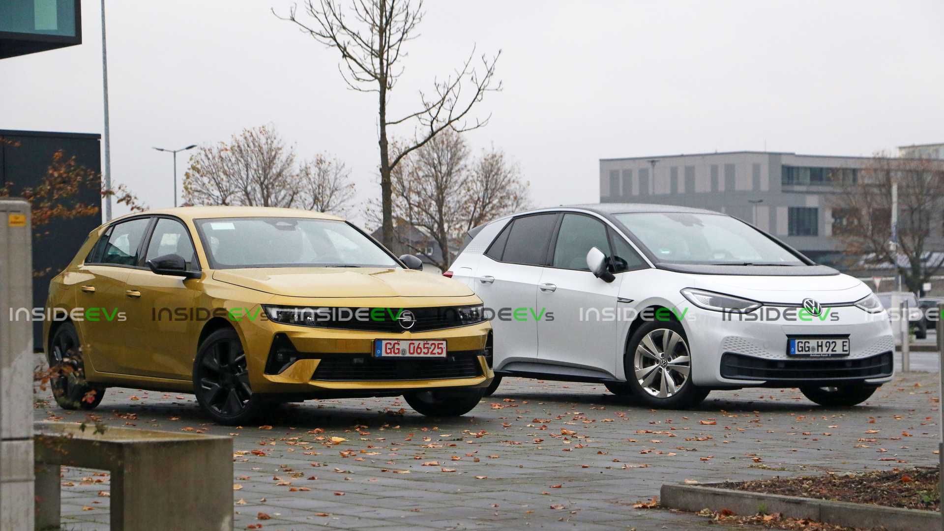 2023 Opel Astra E Spotted Being Benchmarked Against Volkswagen ID.3