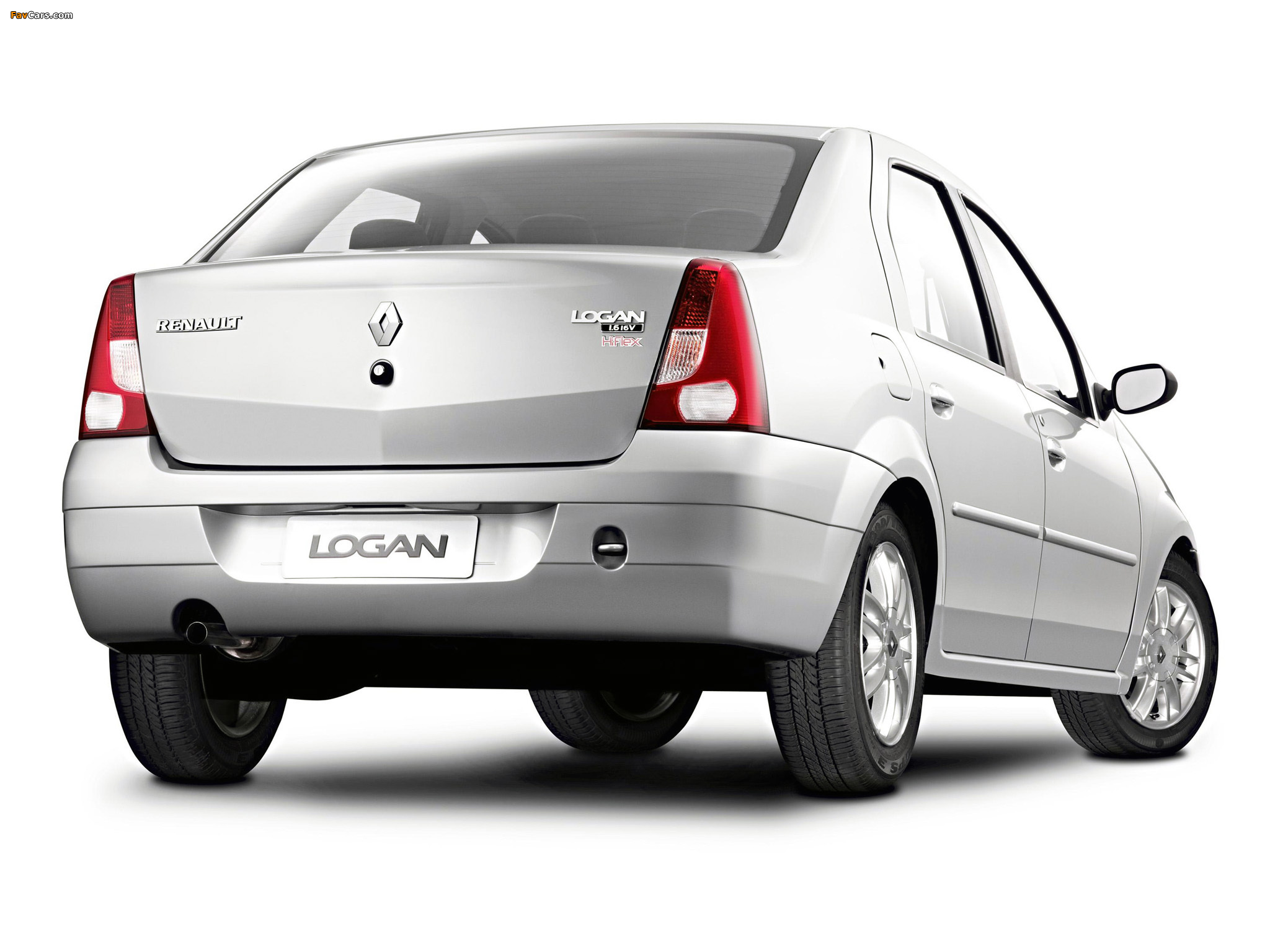 image Of Renault Logan BR Spec 2007–10 (2048x1536)