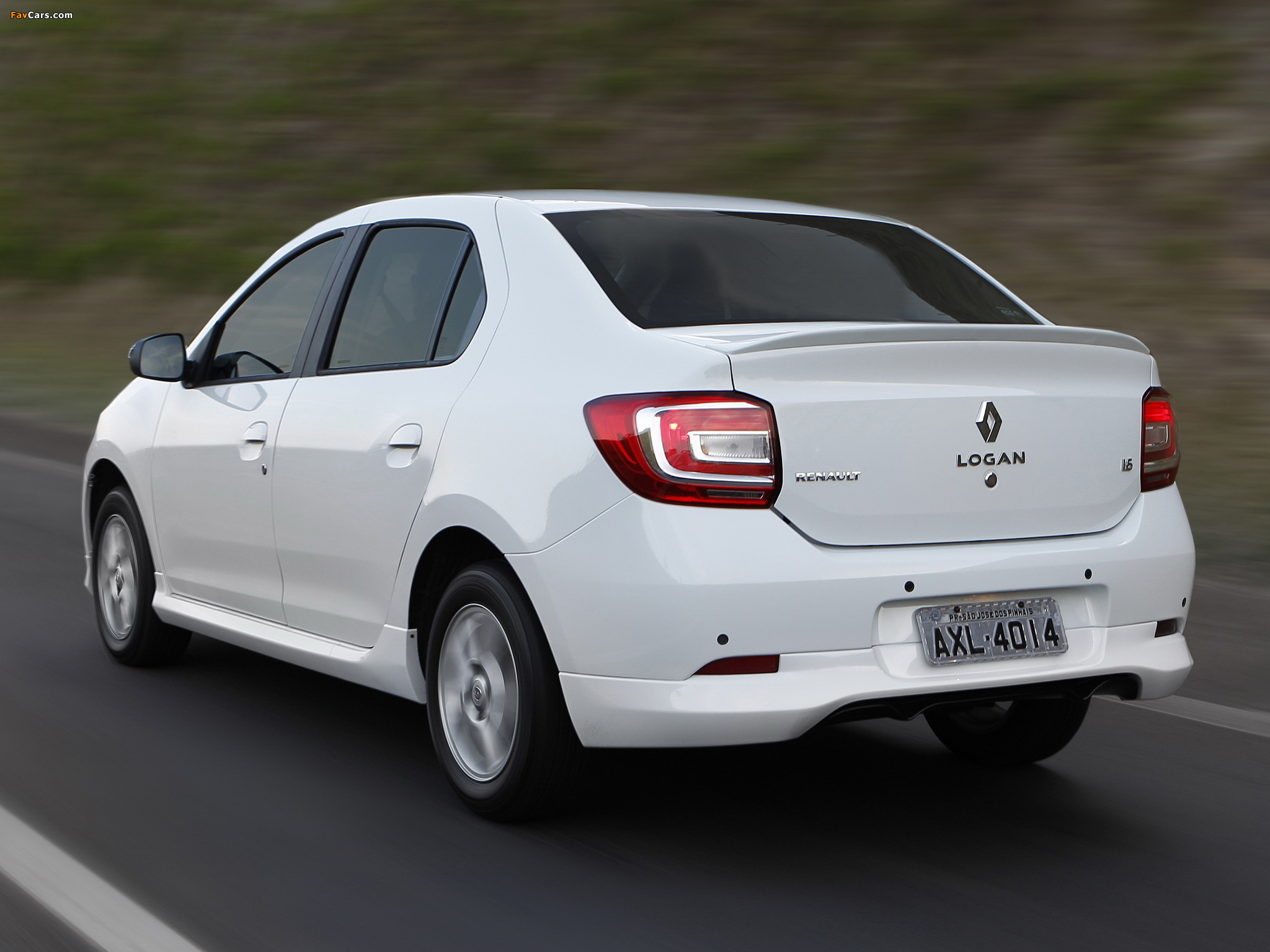 Renault Logan Kit Sport BR Spec (2048x1536)