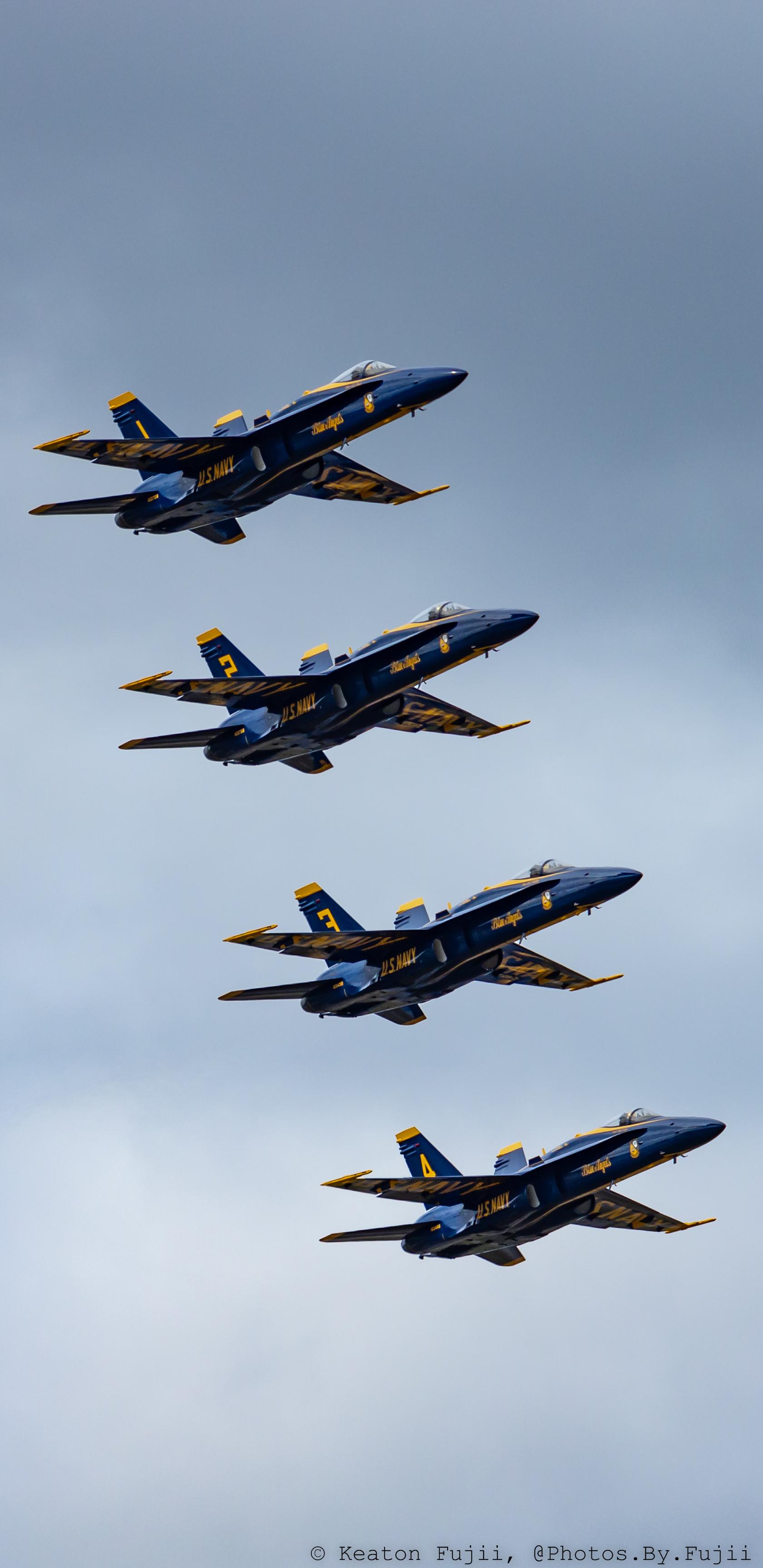 Phone wallpaper I made for my Google Pixel 3 using a shot I got a few weeks ago. Alternatives as well as aspect ratios for both flagship Androids and iPhone XS and