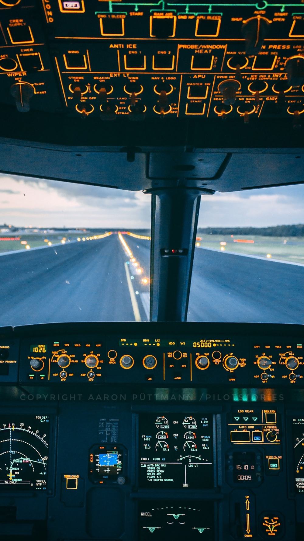 Aircraft Wallpaper For Your Smartphone (Full HD)!