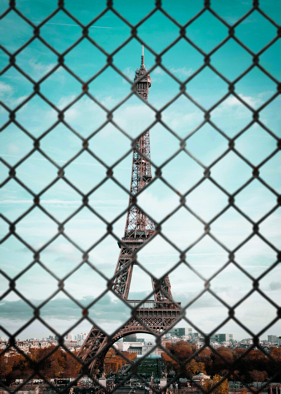 Eiffel Tower Paris. Posters, Art Prints, Wall Murals. +250 000 motifs