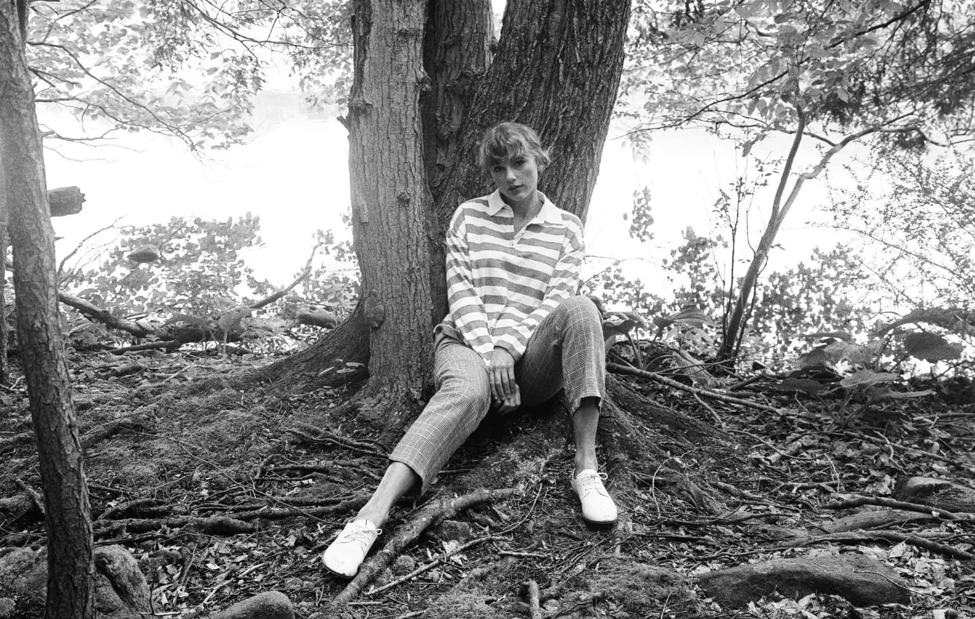 Taylor Swift Folklore Wallpaper