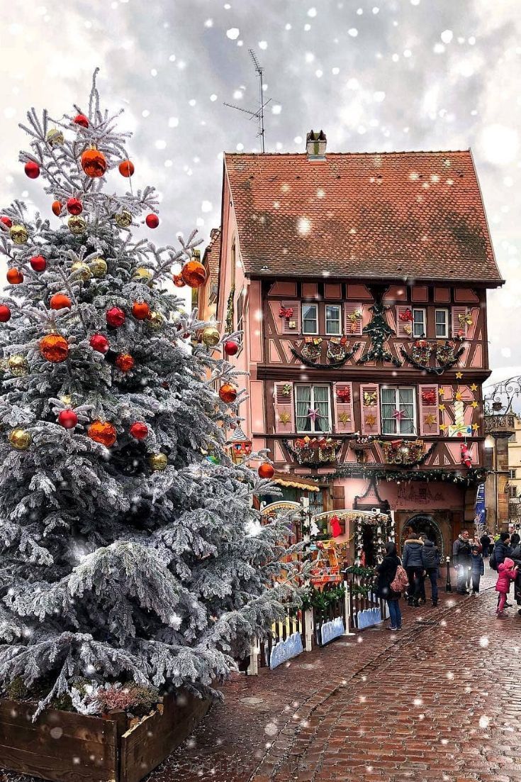 CHRISTMAS MARKETS IN EUROPE Lifestyle Memoir. Christmas photography, Christmas picture, Christmas markets europe