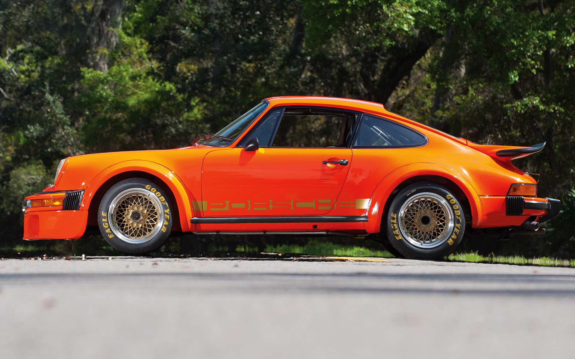 Porsche 934 Turbo RSR and HD Image