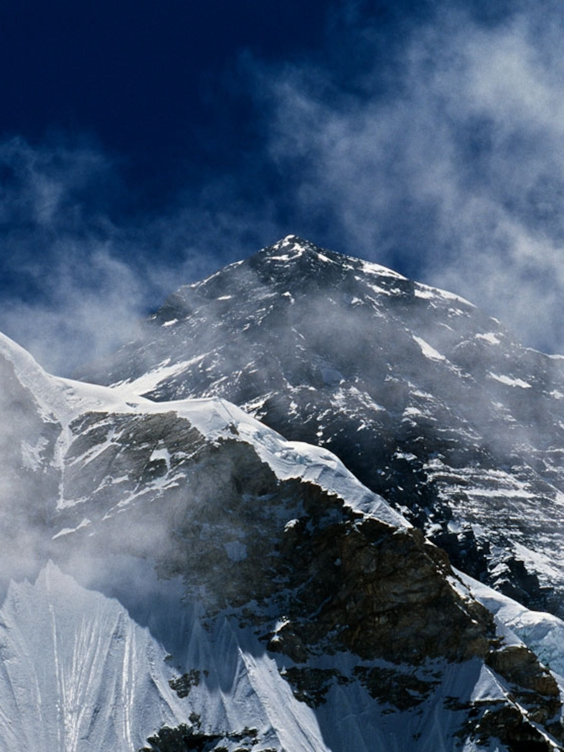 Climbing Everest Picture, Everest Photo, Gallery, Wallpaper