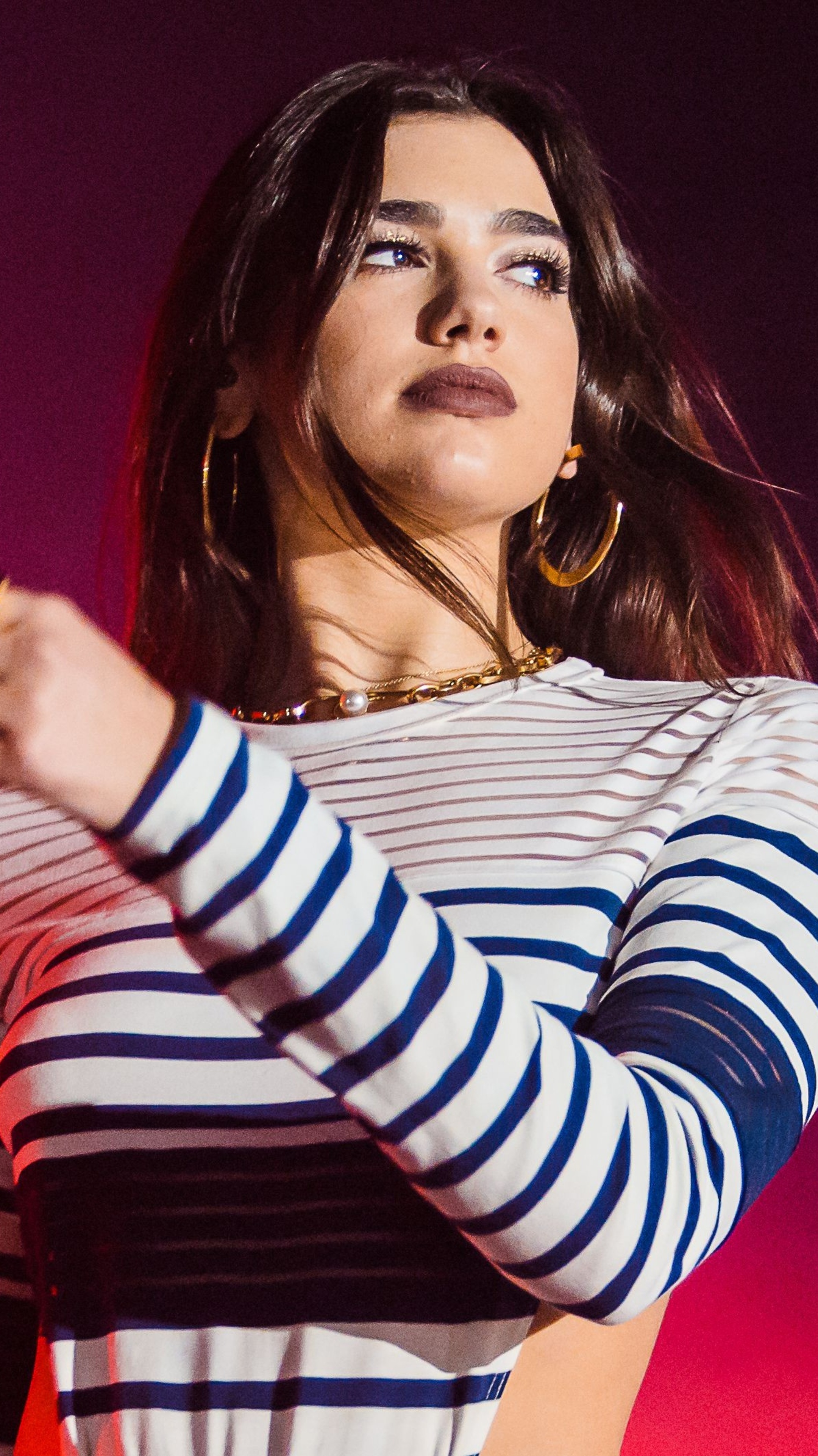 JumpTrailers Lipa [4K UHD] #DuaLipa [Wallpaper Celular] [Via: hdqwalls]