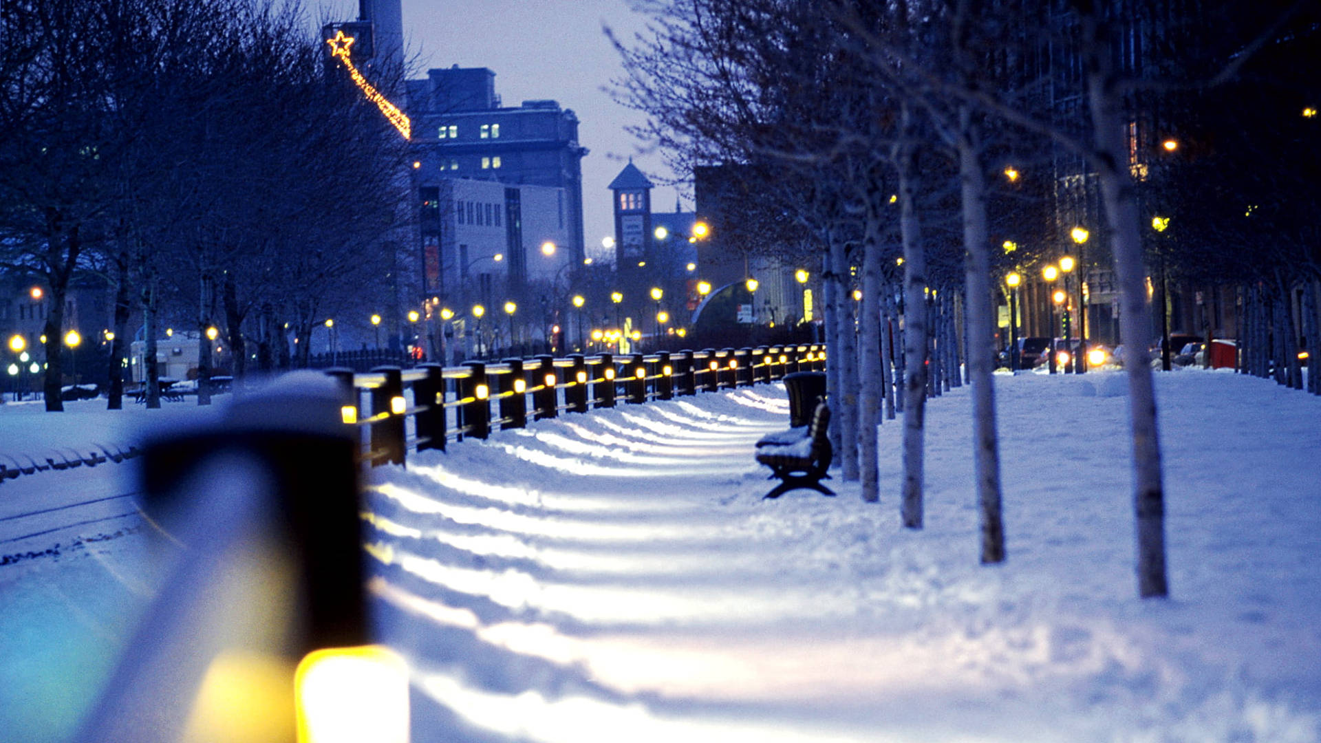 Download Snow In Montreal Wallpaper