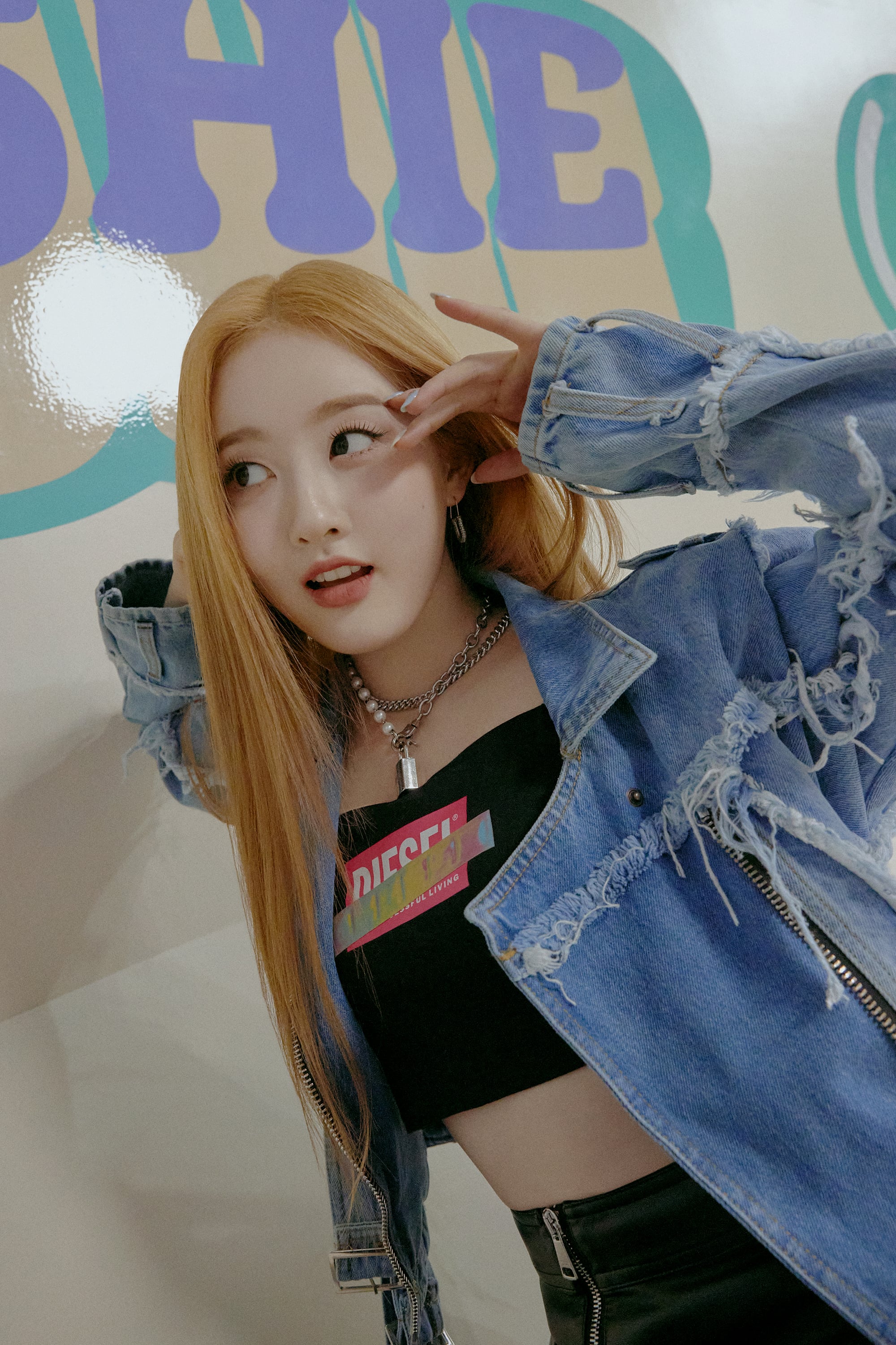 STAYC 2nd Single Album: STAYDOM (Concept Photo 2 & Yoon)