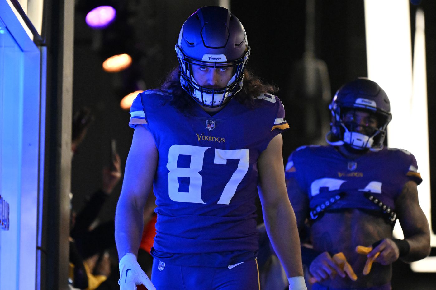 POLL: Which team won the T.J. Hockenson trade? Of Detroit