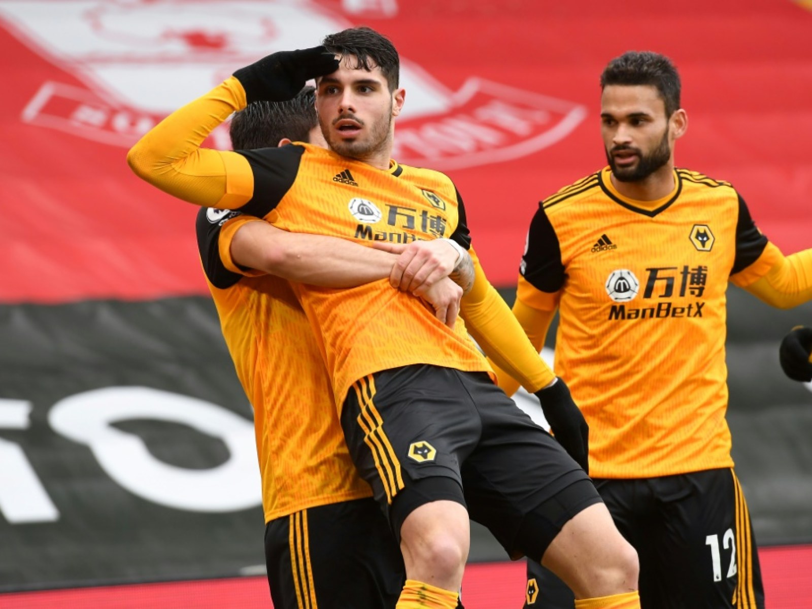 Pedro Neto Response Sees Arsenal Turn Back To Long Term Target