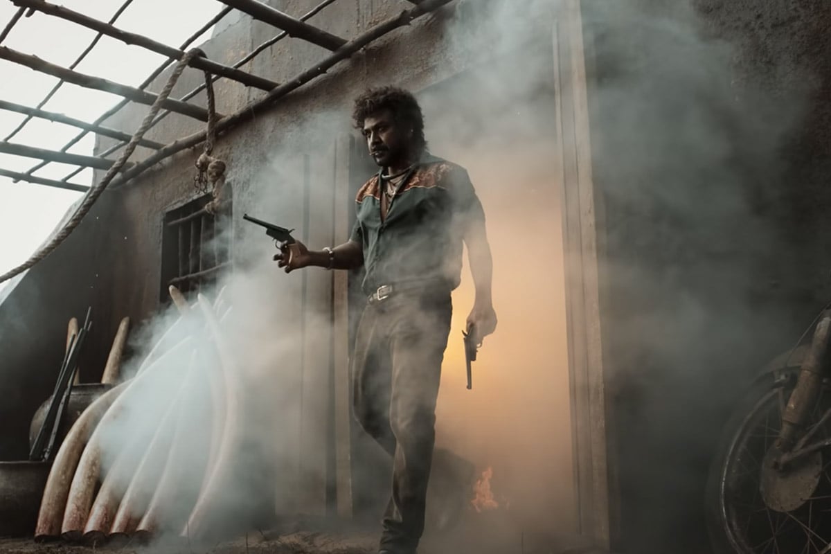 Karthik Subbaraj's Jigarthanda Double X teaser out