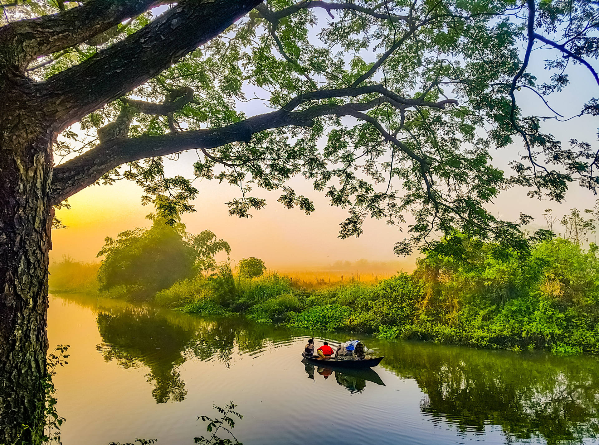 Download Yellow Orange Sunset River View Wallpaper