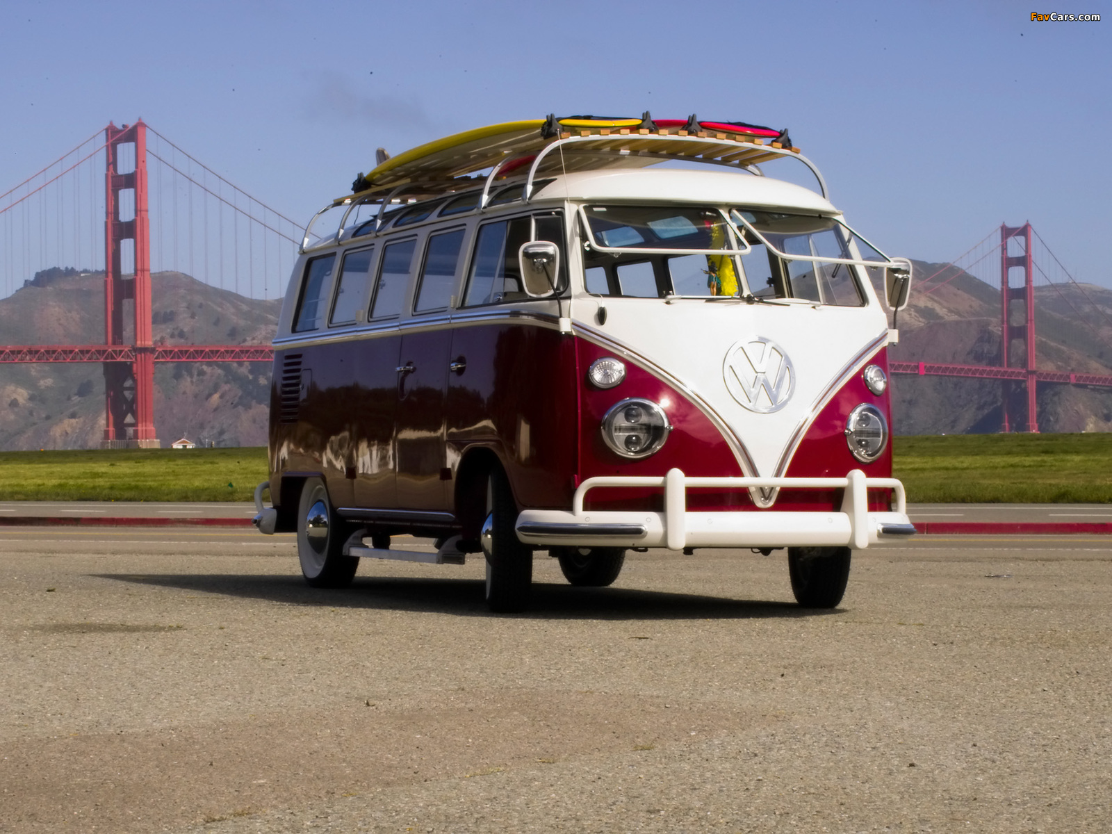Volkswagen T1 Deluxe Samba Bus 1963–67 wallpaper (1600x1200)