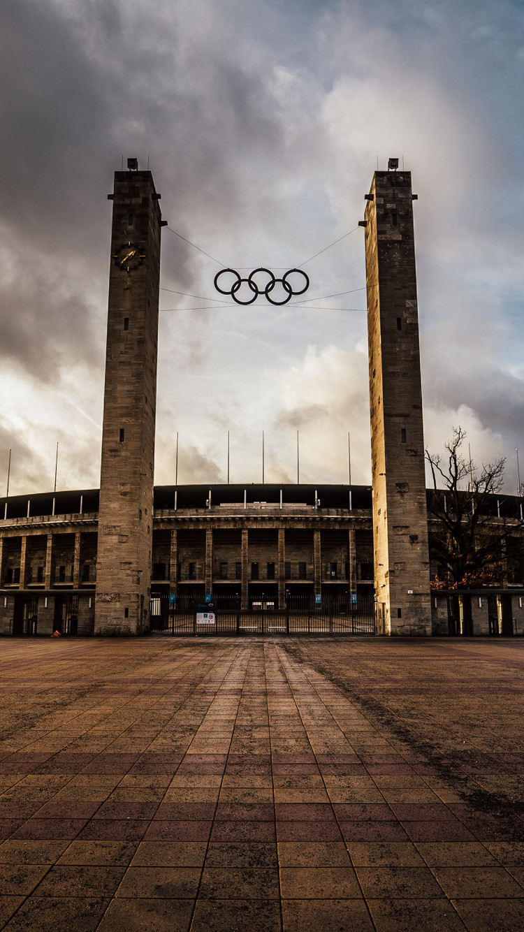 Download wallpaper: The Olympiastadion from Berlin 750x1334