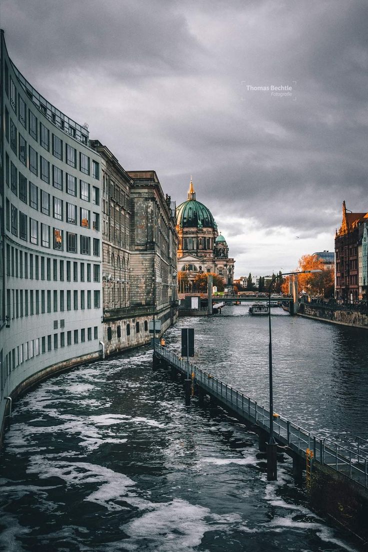 Beautiful Berlin at night wallpaper 1080p wallpaper background. Berlin bei nacht, Deutschland, Ostsee