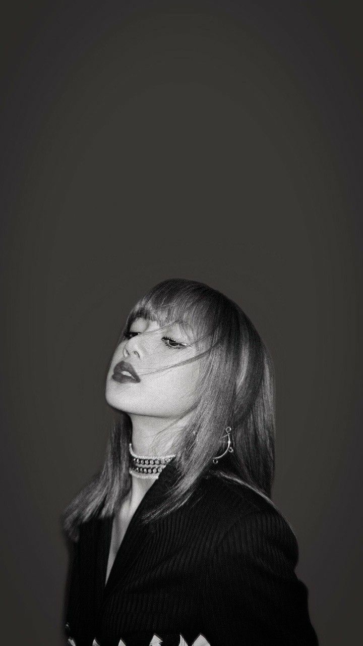 Blackpink Wallpaper Lisa Wallpaper. Blackpink lisa, Lisa blackpink wallpaper, Black wallpaper