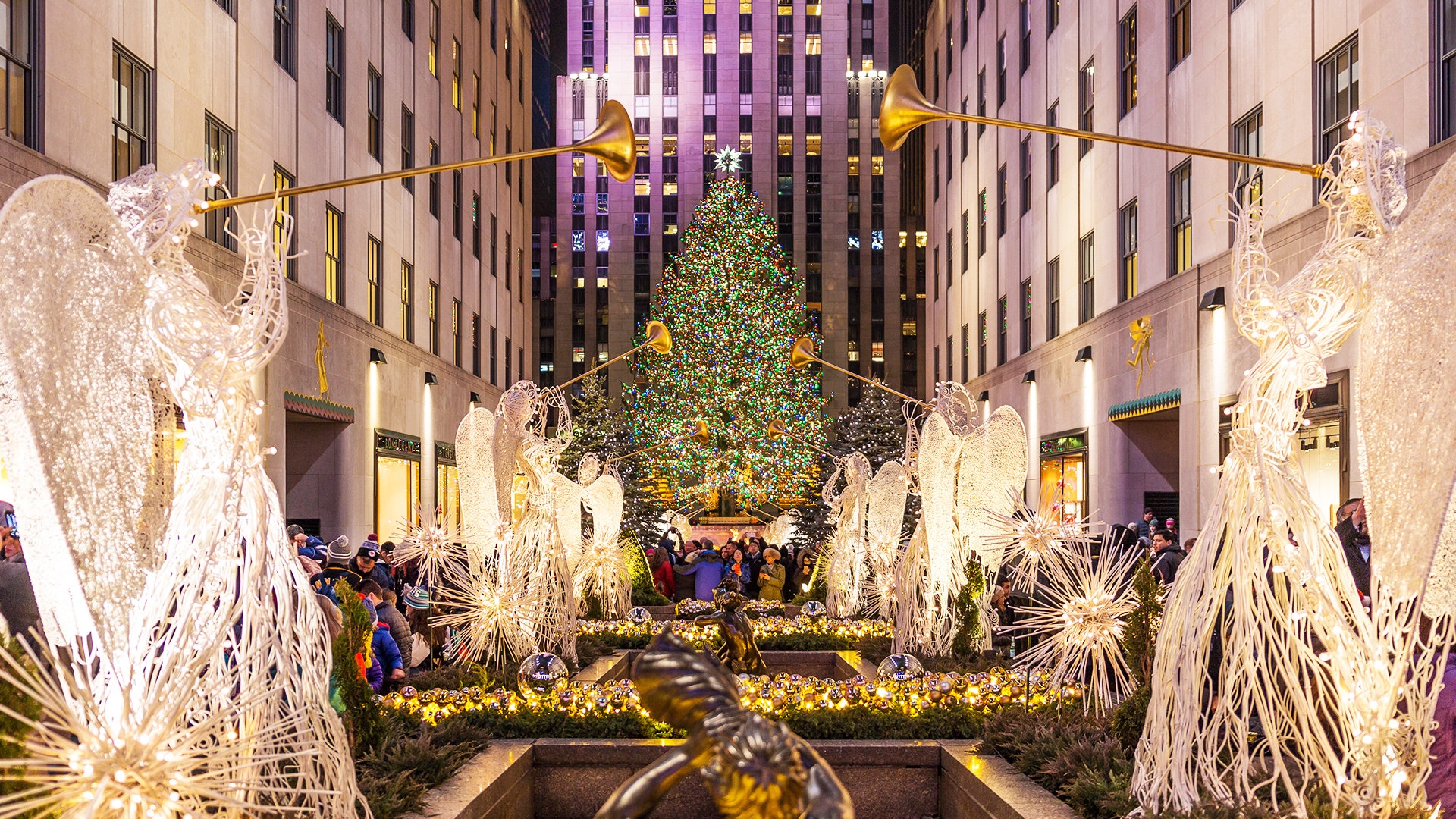 Vogue's guide to navigating New York during Christmas