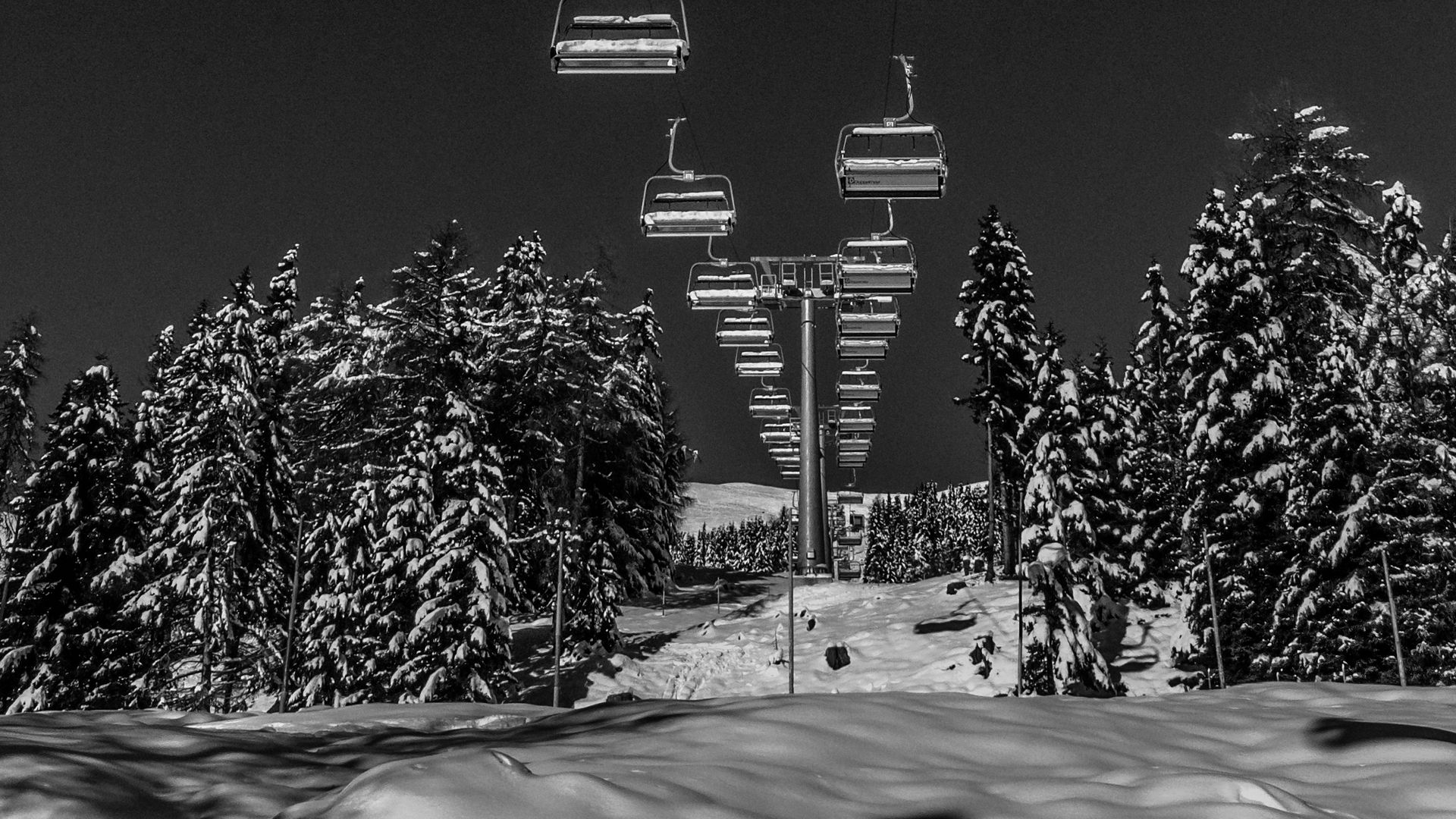 Download wallpaper 1920x1080 ski lift, winter, bw, snow full hd, hdtv, fhd, 1080p HD background