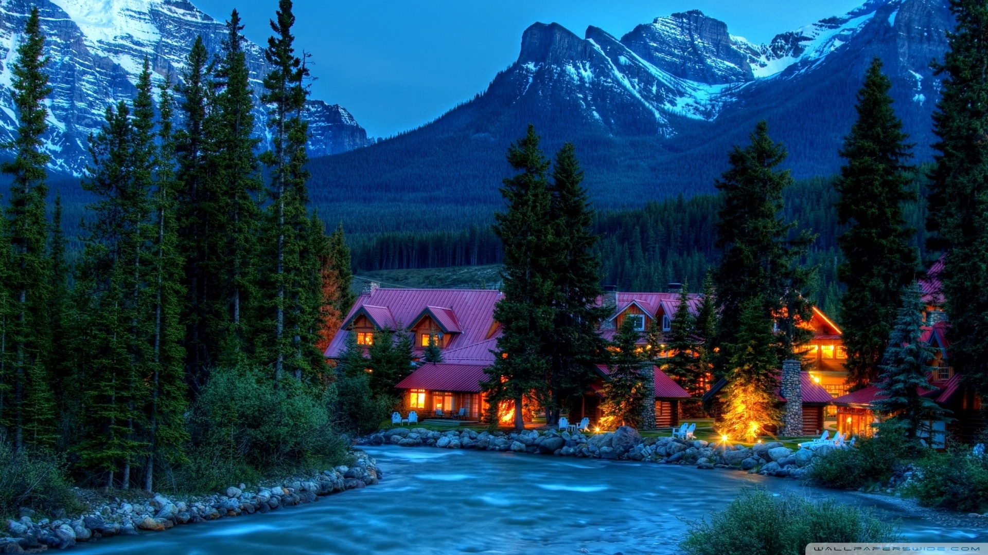 Mountain Resort Ultra HD Desktop Background Wallpaper for 4K UHD TV, Widescreen & UltraWide Desktop & Laptop, Multi Display, Dual Monitor, Tablet