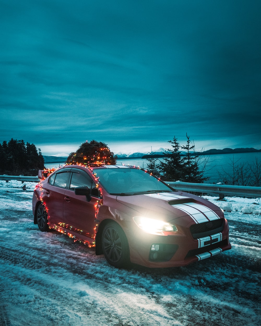 Christmas Car Picture. Download Free Image