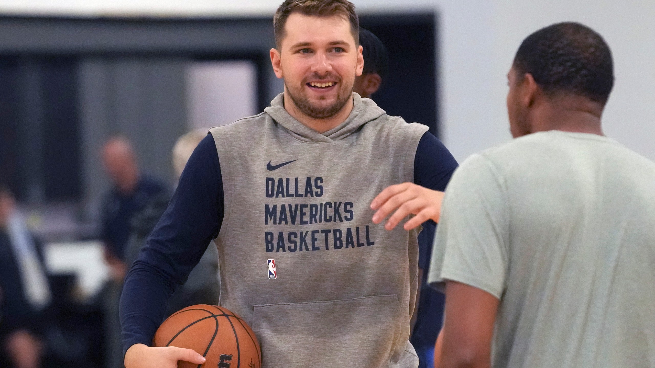 Doncic, Irving believe full season with Mavs will make encore better than debut that flopped. FOX 5 San Diego