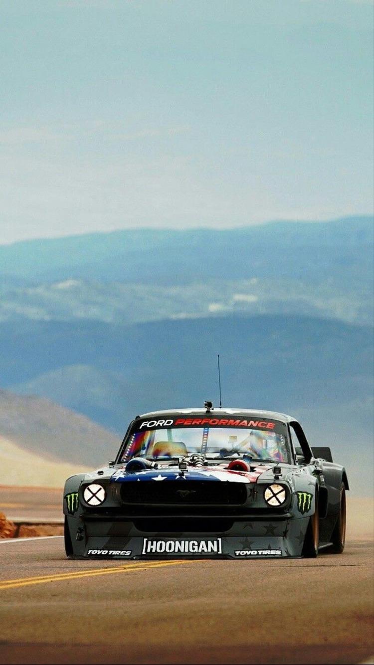 The Hoonicorn. My current wallpaper