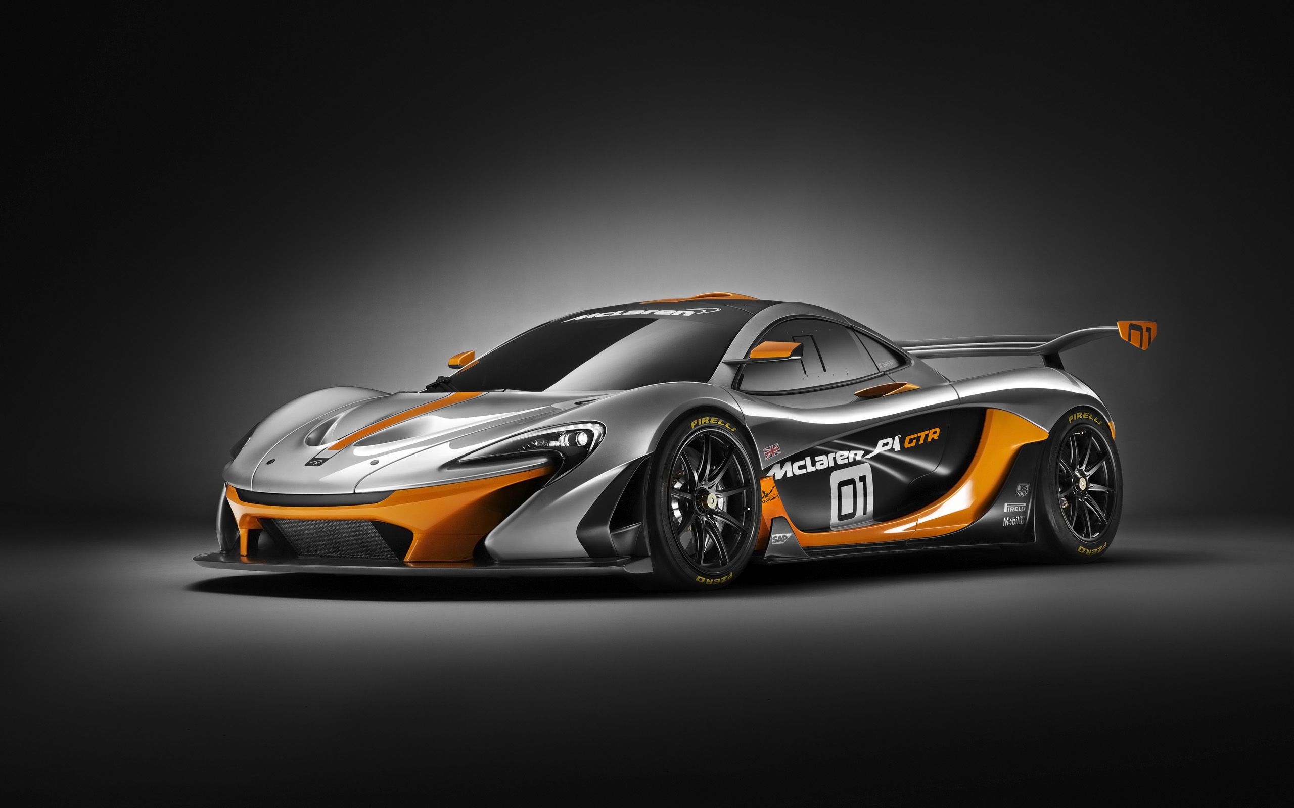 McLaren P1 GTR Wallpaper
