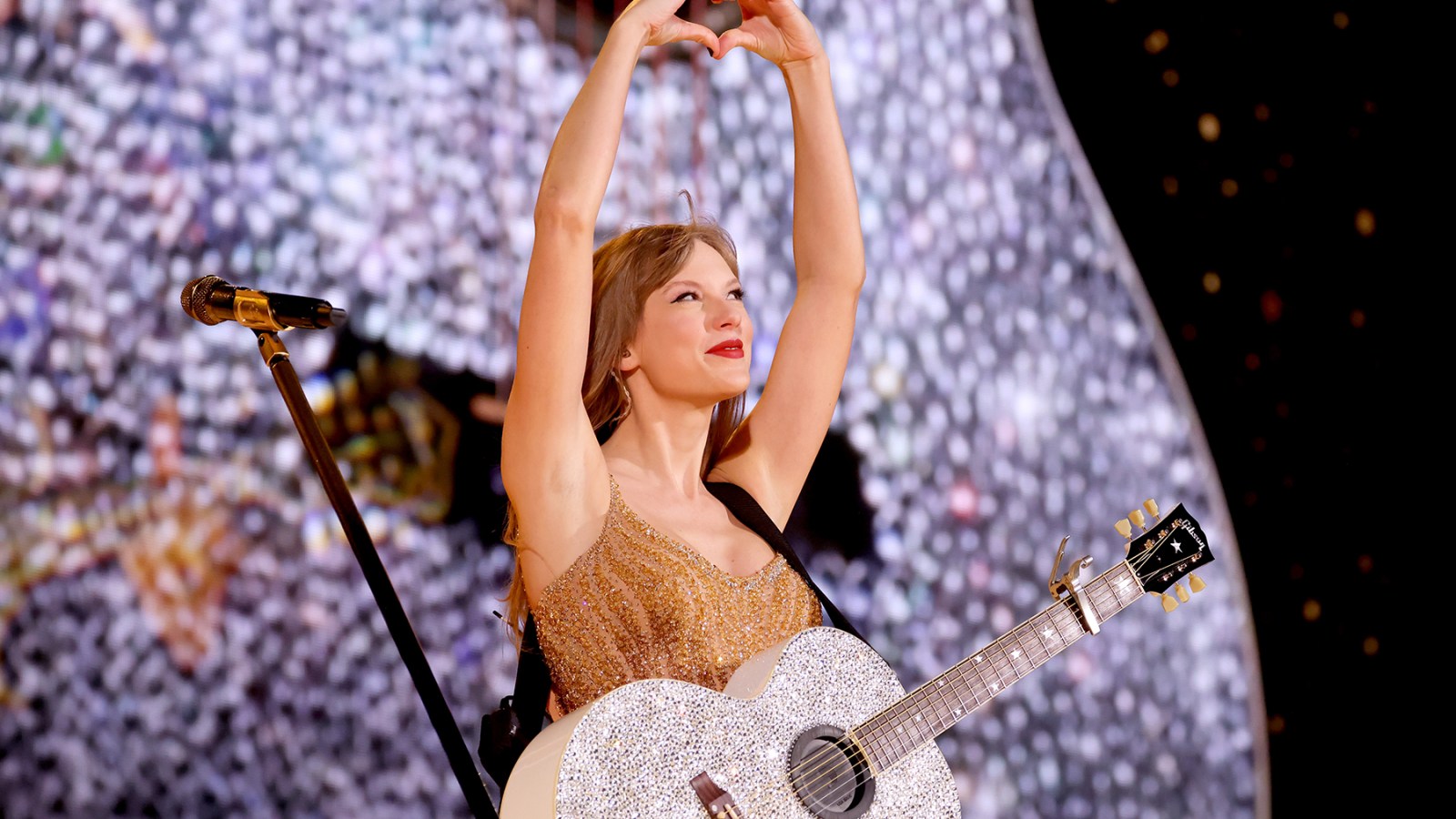 Taylor Swift's '1989 (TV)' Outpaces