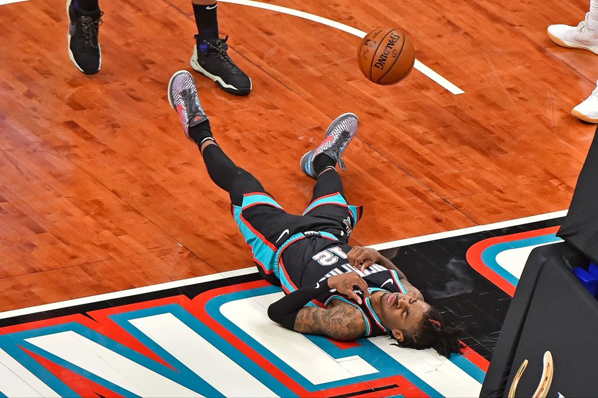 Ja Morant. Basketball wallpaper, Basketball art, Basketball