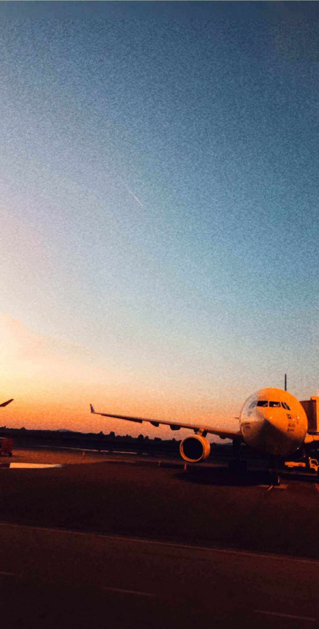 Aviation Enthusiast represent! Took this using my iphone X