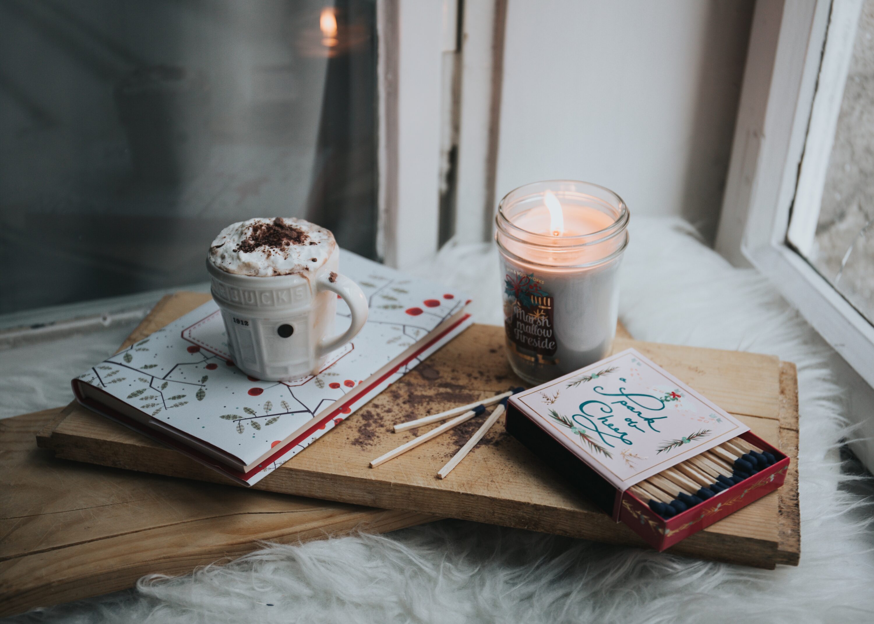 Free, Instant Mood Boosters For When The Sun Setting At 4 PM Makes You Feel Like Garbage