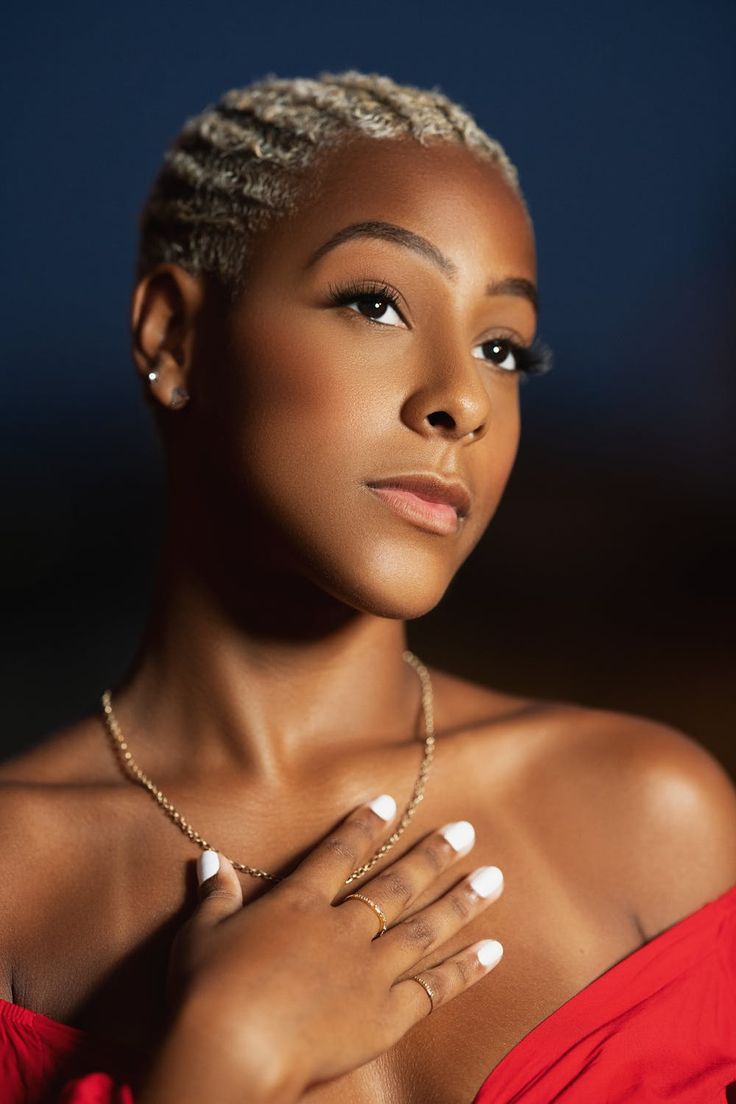300,Best Hand Portrait Photo · 100% Free Downloads. Hands portrait, Portrait photo, Portrait
