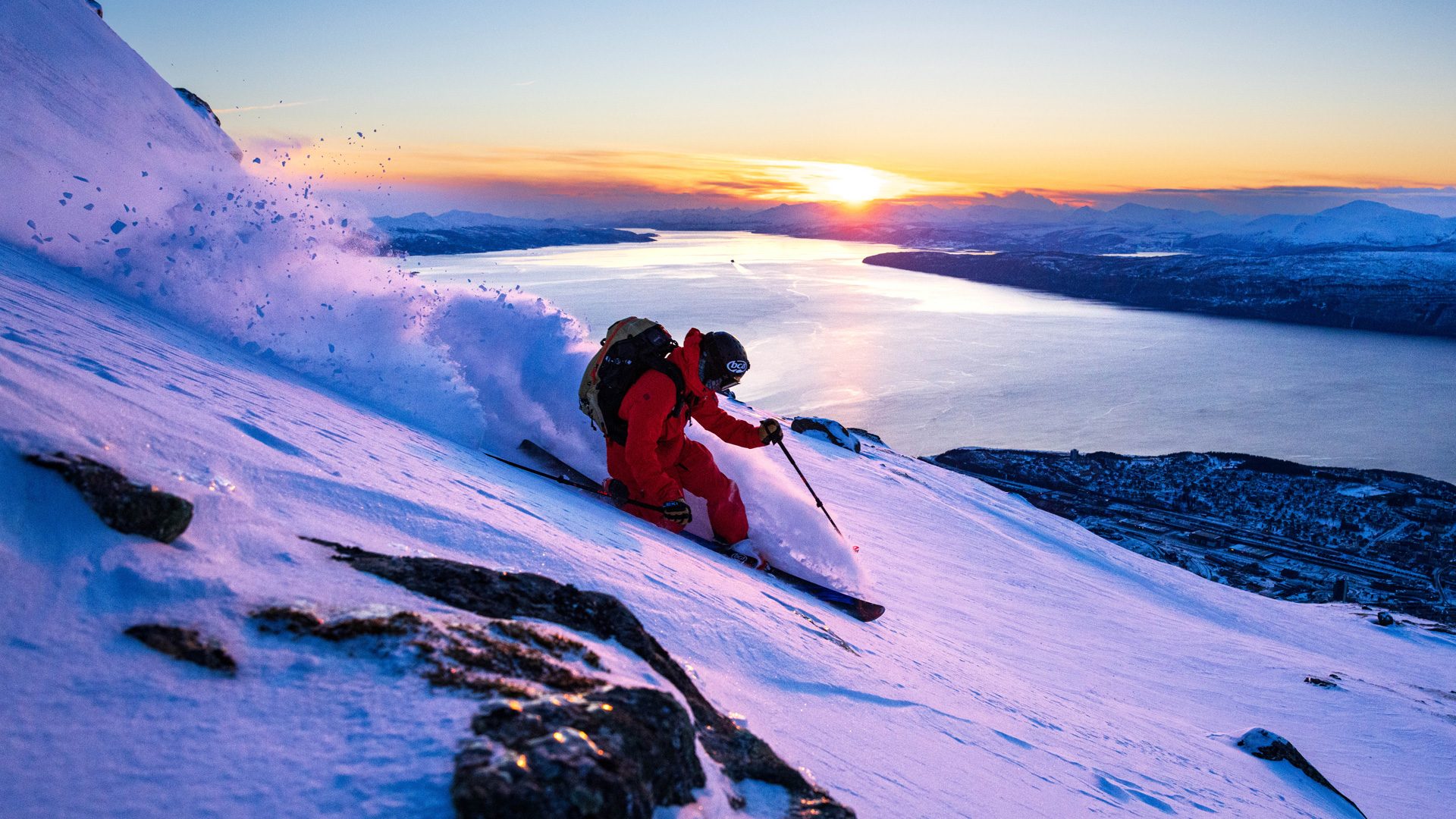 Epic Ski Photography in the Arctic Circle with SIGMA Zoom Lenses