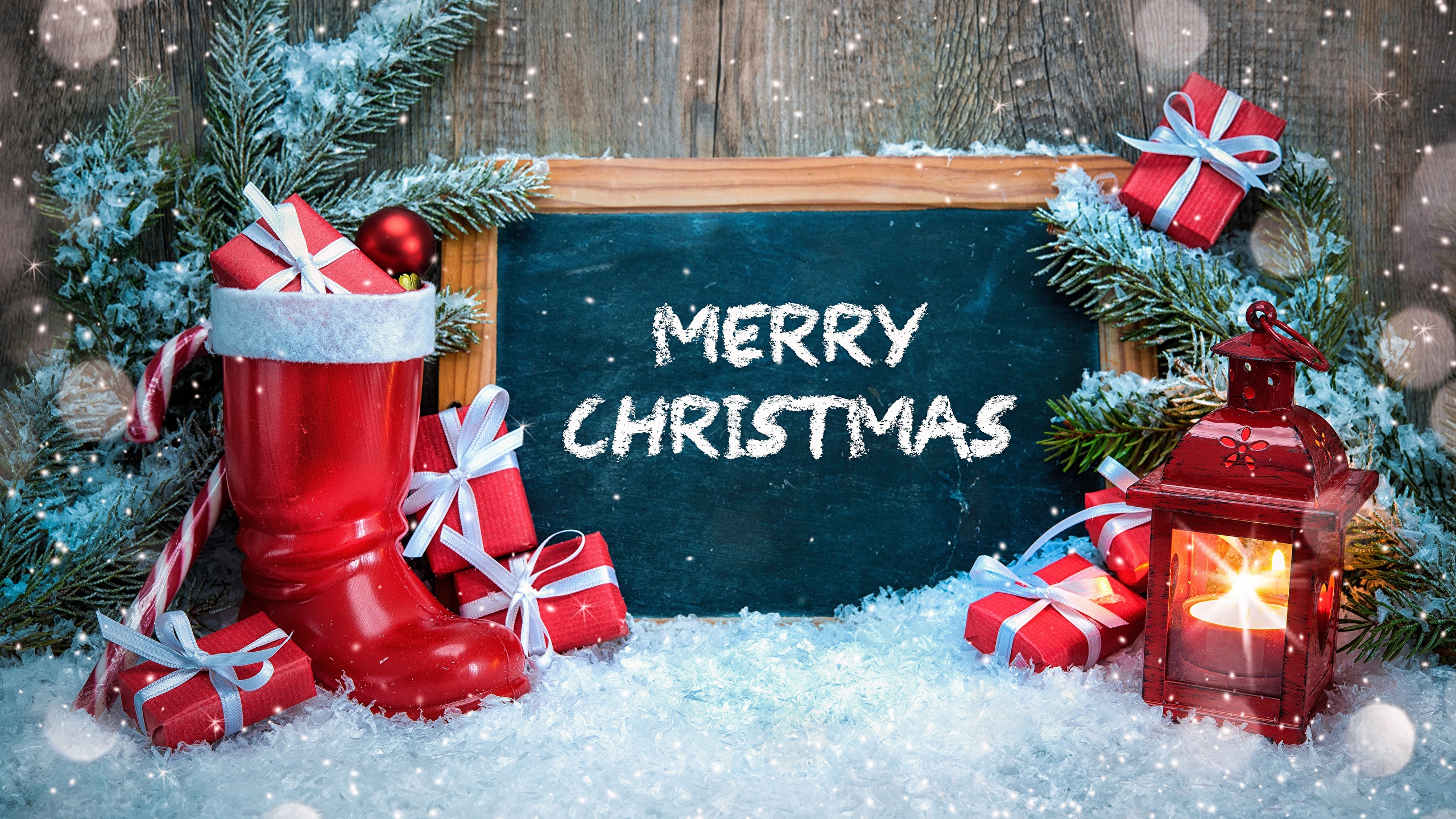 Desktop Wallpaper Christmas English Lantern Wearing boots 2560x1440