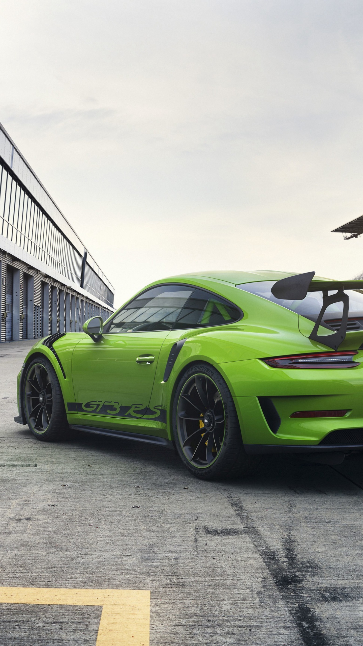 Download wallpaper 1440x2560 limited edition, porsche 911 gt3 rs, 2018 car, rear, qhd samsung galaxy s6, s7, edge, note, lg g4, 1440x2560 HD background, 3371