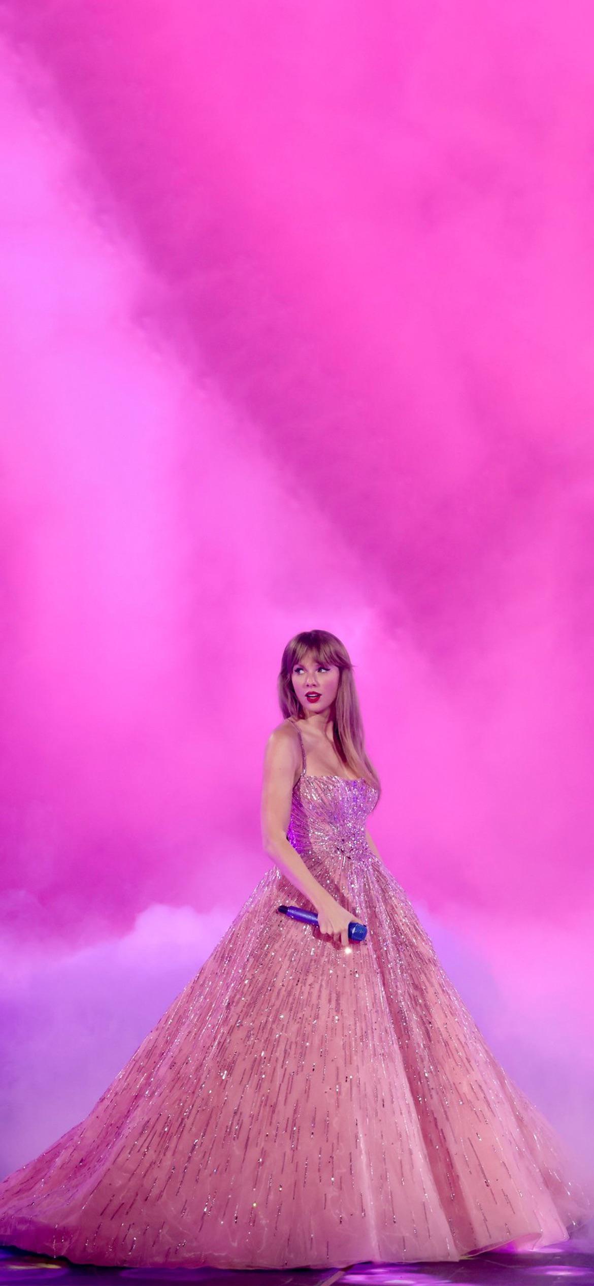 Eras Tour phone wallpaper!