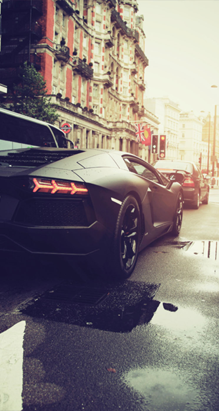 The iPhone Wallpaper Matte Black Aventador
