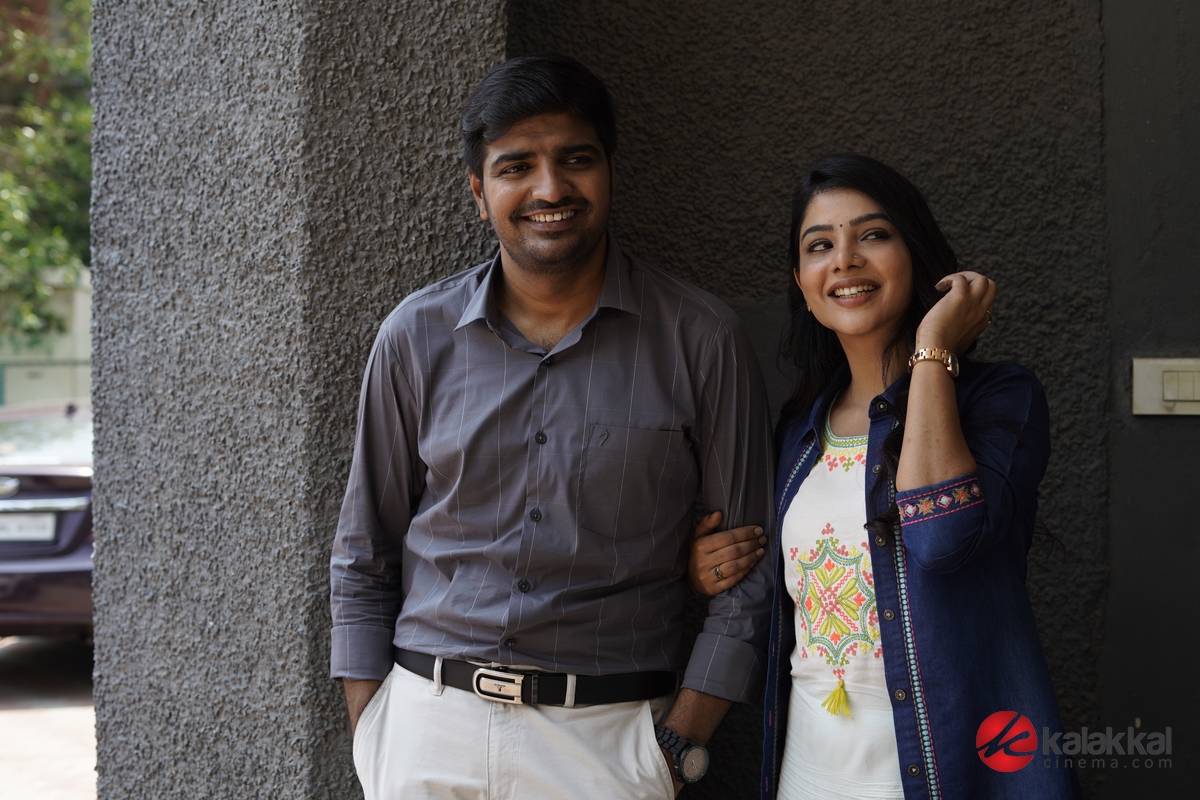 Naai Sekar Movie Stills. Sathish, Pavithra Lakshmi, George Maryan