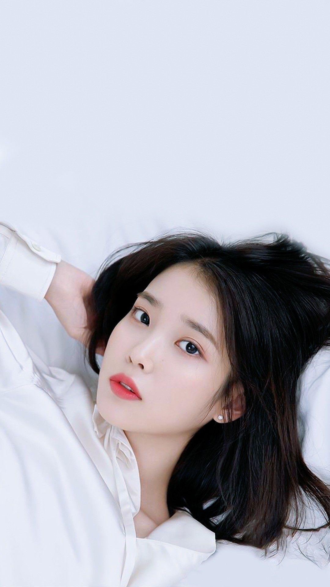 Korean girl aesthetic Wallpaper Download