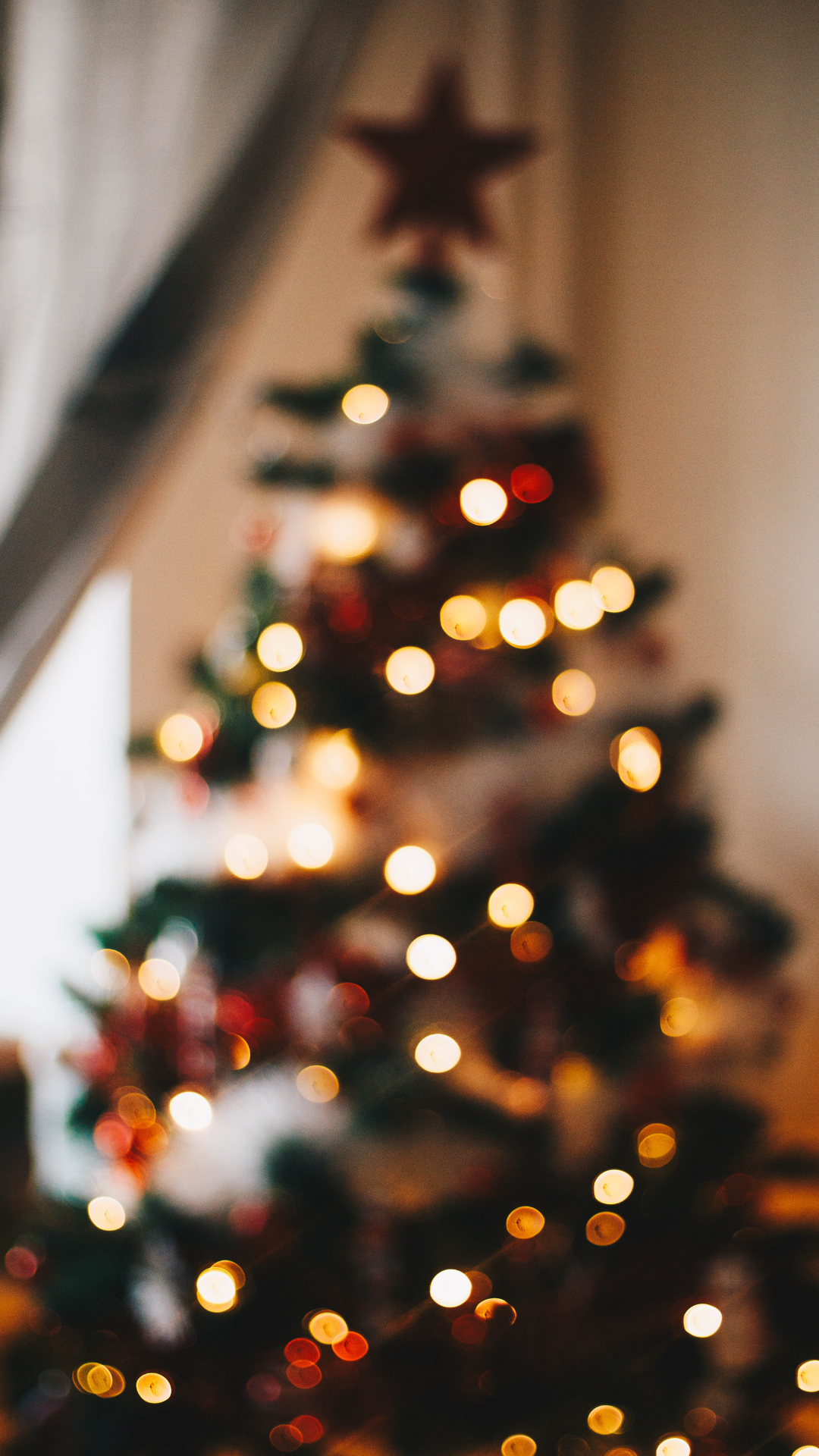 Stunning Christmas Wallpaper for iPhone (Free Download!)