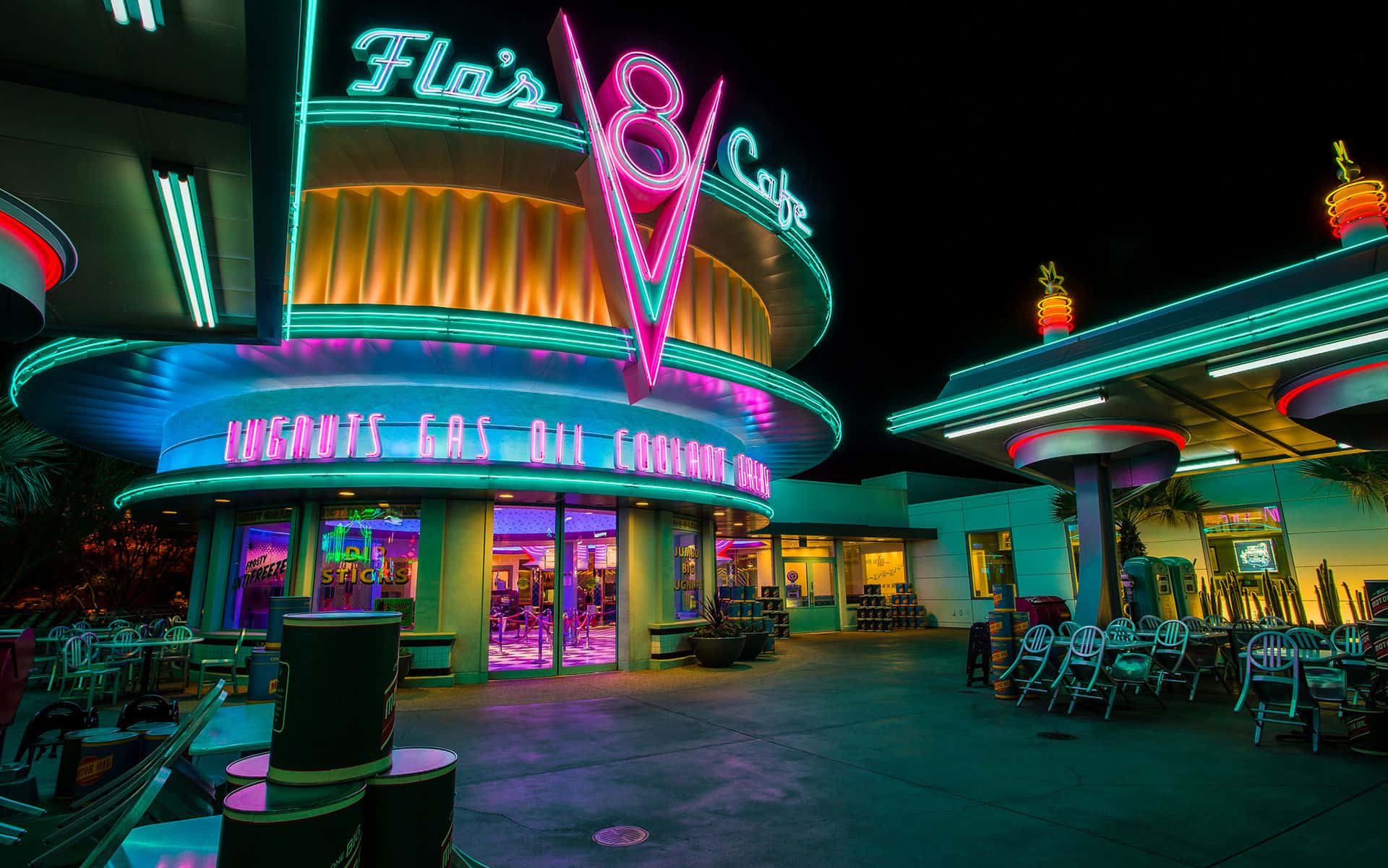 Download Flo's V8 Cafe Retro Diner Wallpaper