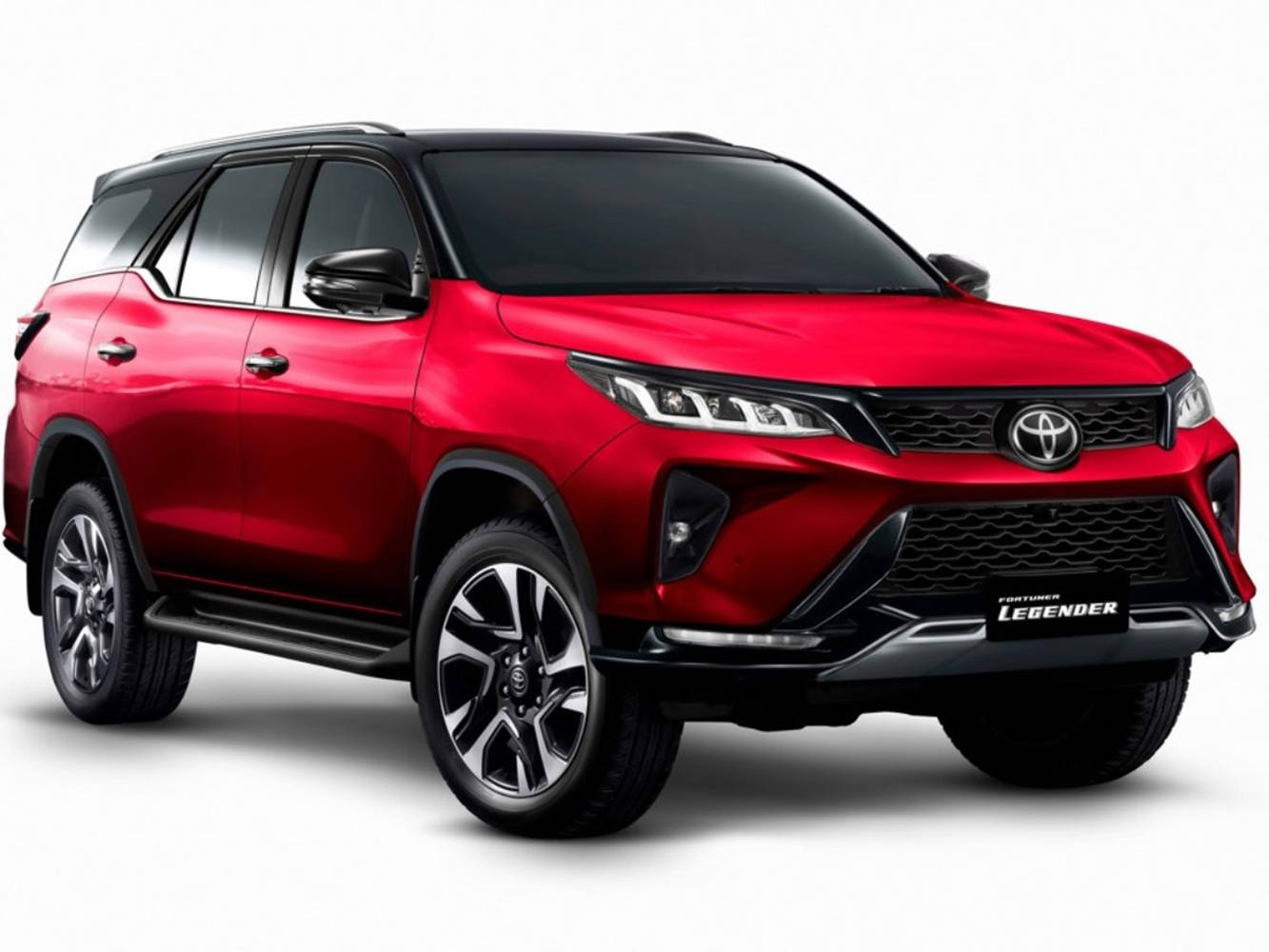 Download Toyota Fortuner Legender Emotional Red Model Wallpaper