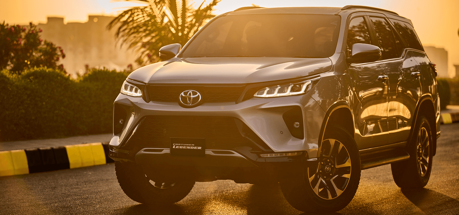 Toyota Fortuner Legender