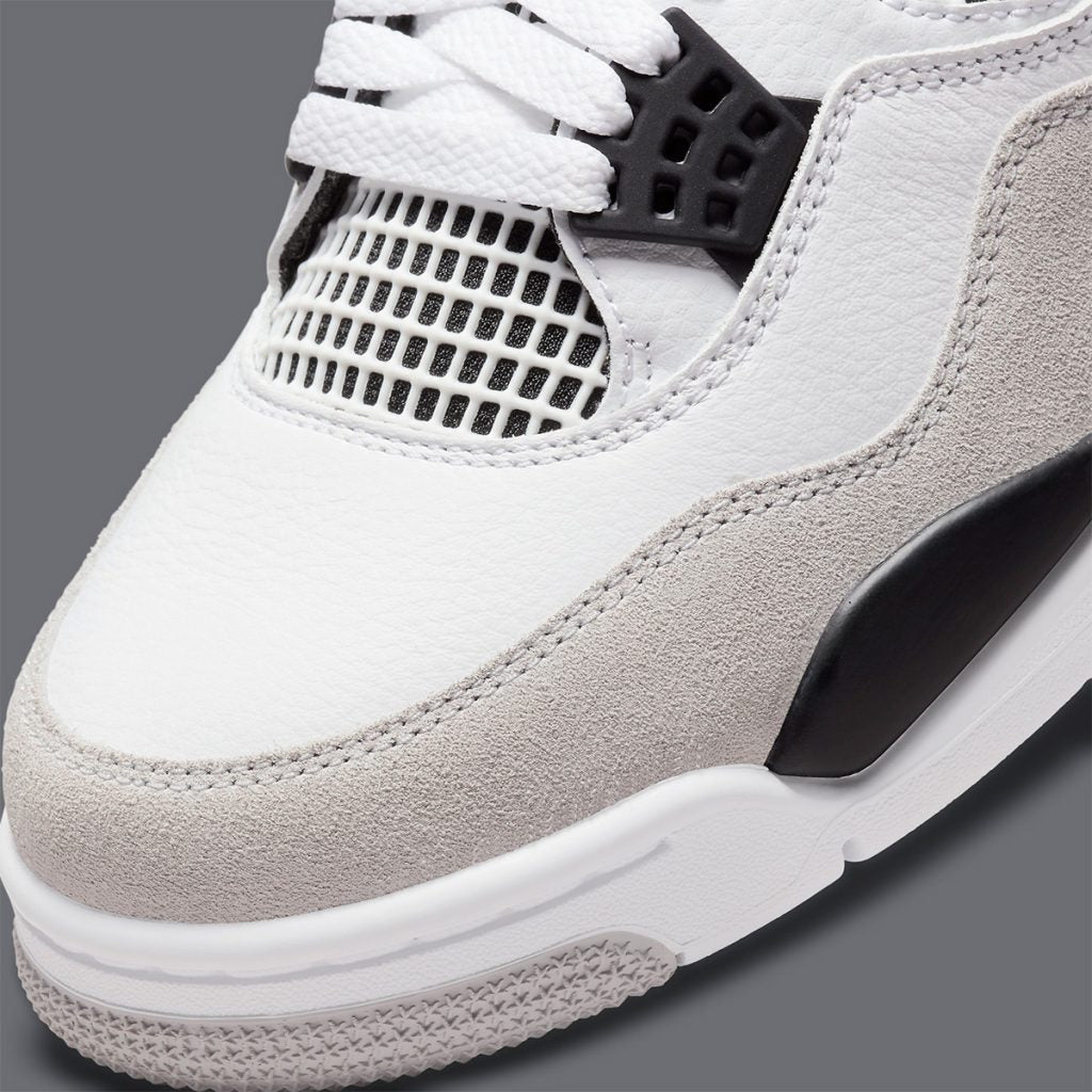 Air Jordan 4 Retro 'Military Black'