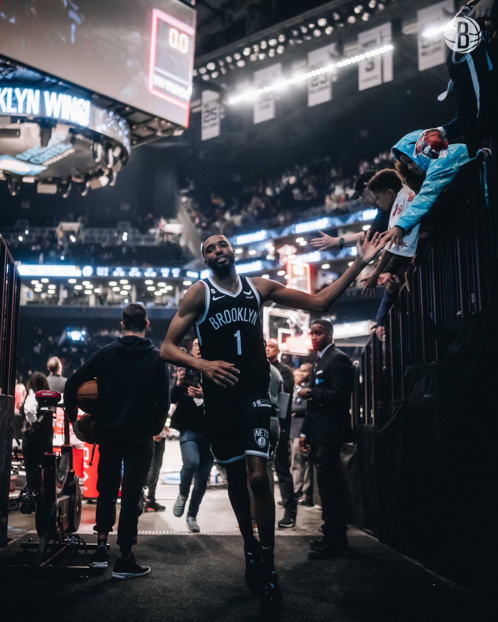 Brooklyn Nets the weekend with a W. Goodnight, #NetsWorld