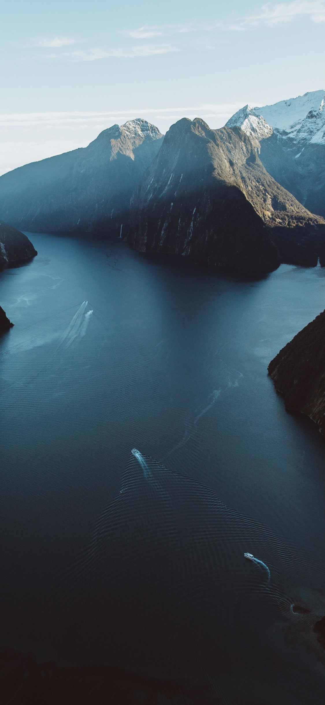 Download wallpaper 1125x2436 milford sound, fjord, new zealand, coast, mountains, iphone x, 1125x2436 HD background, 19413
