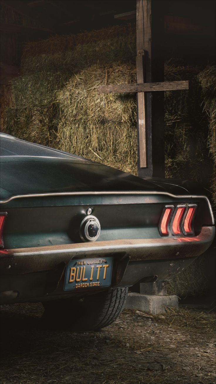 Ford Mustang Bullitt. Ford mustang bullitt, Mustang bullitt, Mustang iphone wallpaper