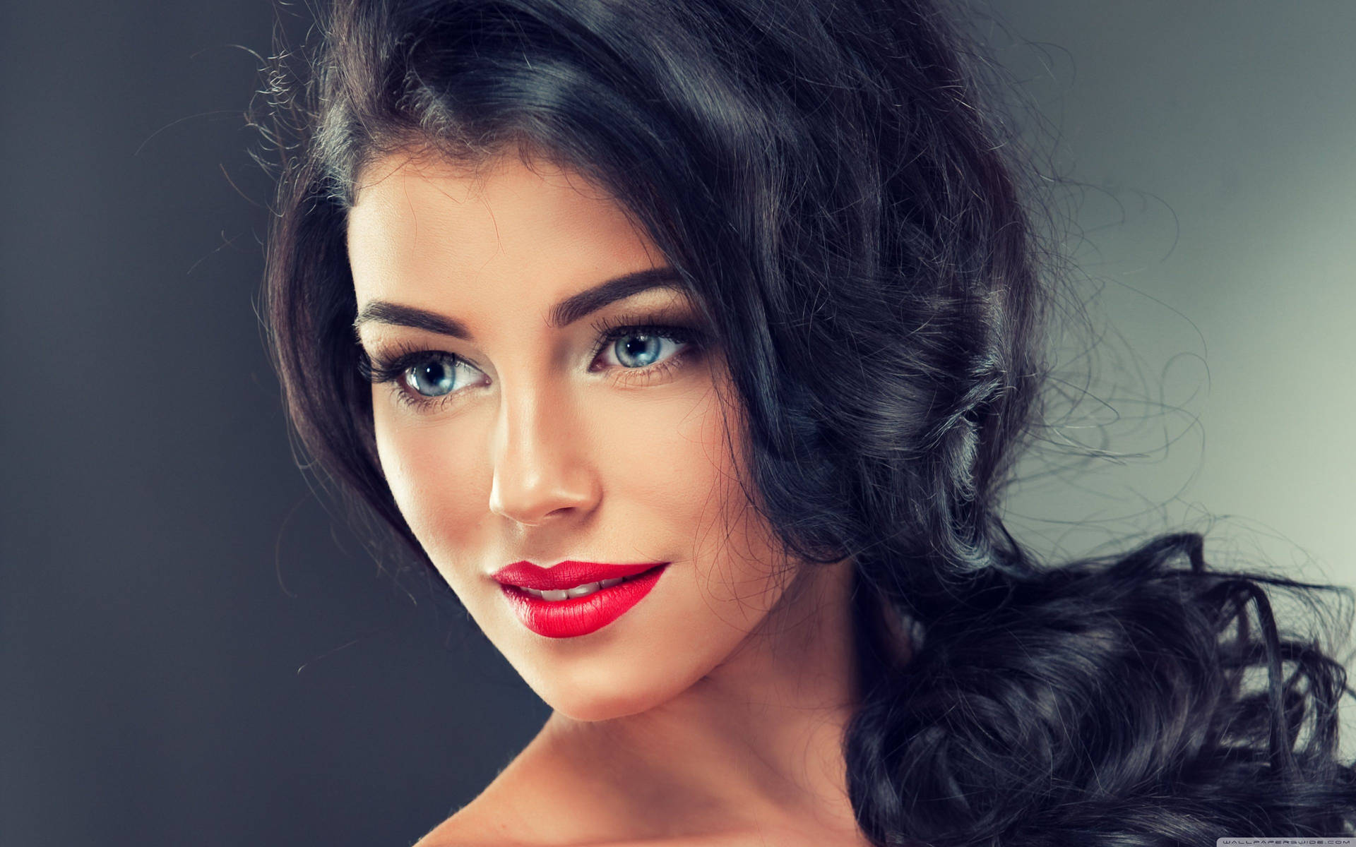 Pretty Woman Wallpaper